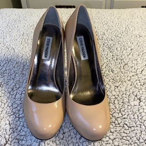 Steve Madden nude heels